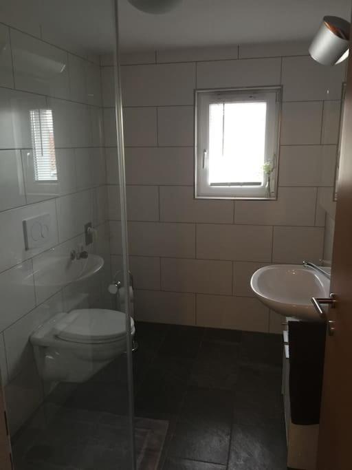 Ruhige Schoene 2-Zimmer Ferienwohnung Хёкст Экстерьер фото